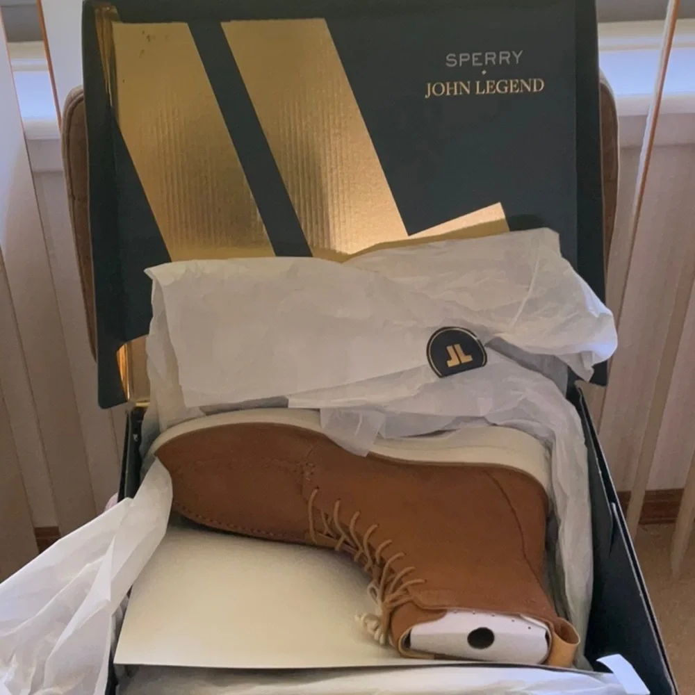 Sperry John Legend Commodore - Rust Sz 9 & 10 - Picture 2 of 6